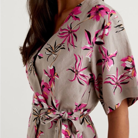 Benetton Linen Romper - Picture 3 of 5